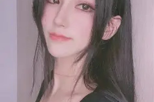51岁刘恺威疑新恋情曝光身边女伴身材好