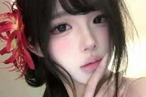 27岁姆巴佩官宣恋情！失利后晒26岁西班牙演员女友照片 酒店同居