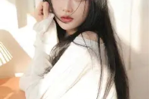 51岁无妻无子、黑料不断何炅人气下滑地位依旧牢不可破